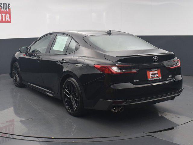 2025 toyota camry se