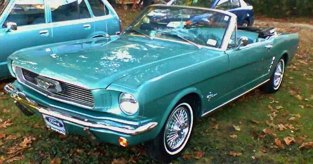 ford mustang convertible no reserve!!!