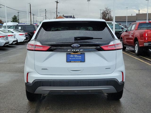 2022 ford edge sel