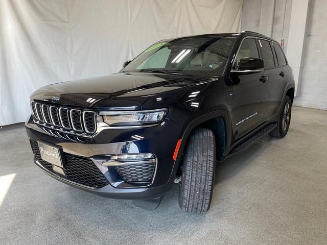 2023 jeep grand cherokee 4xe base