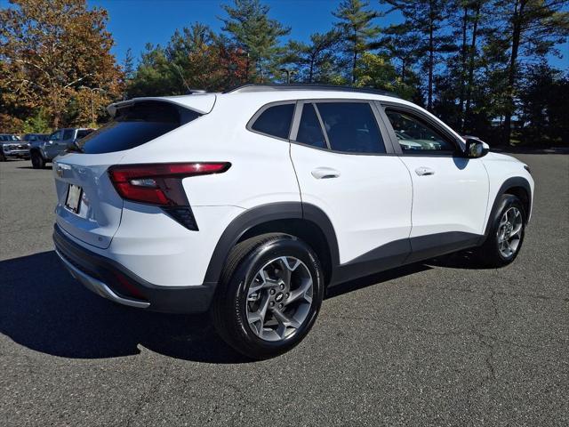 2024 chevrolet trax lt