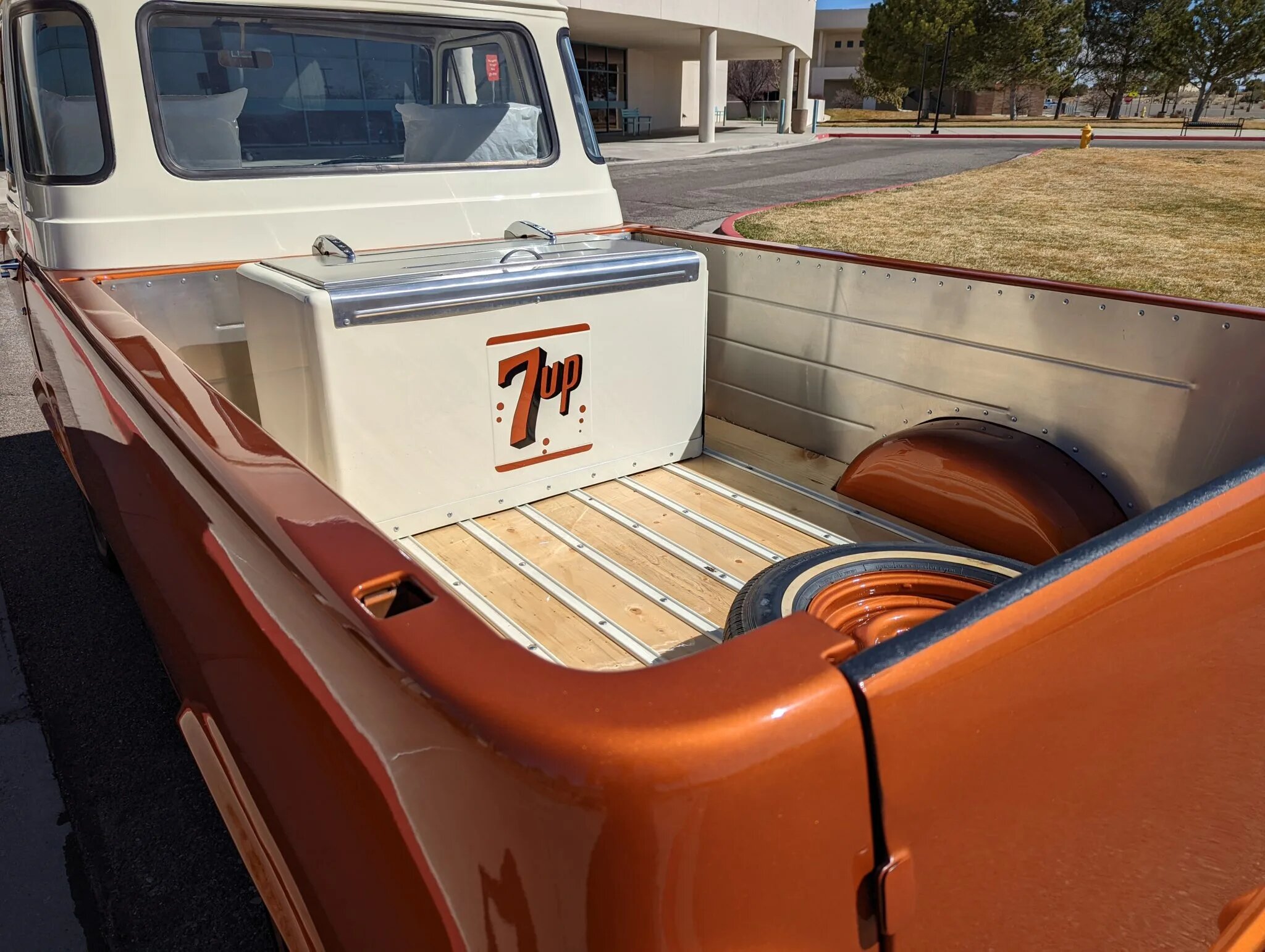 ford econoline e-100