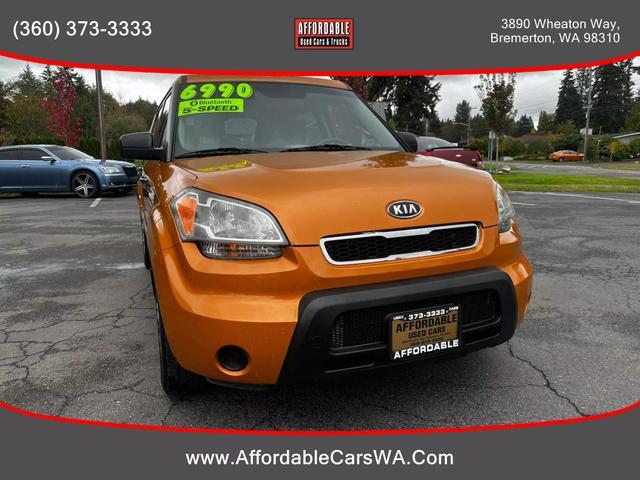 2011 kia soul +