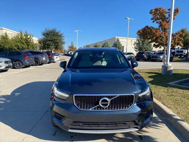 2022 volvo xc40 t5 momentum