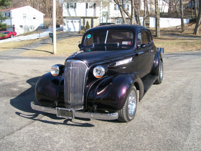 37 chevy coupe blck cherry w/ ghost flames mauve and grey tweed int/ classic car