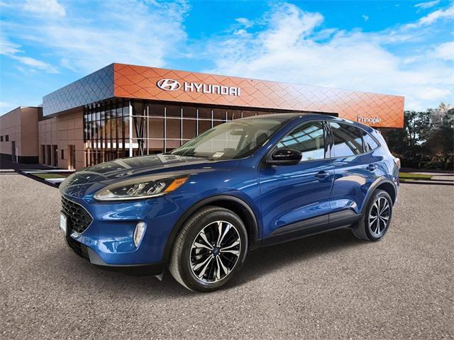 2022 ford escape sel