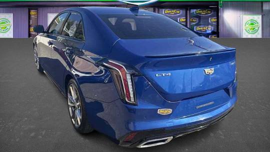 2022 Cadillac CT4