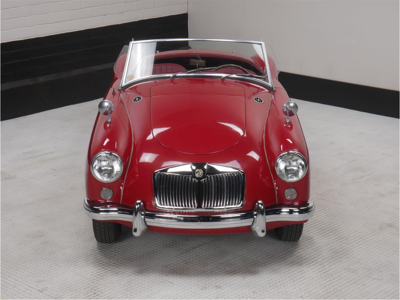 1958 mg a