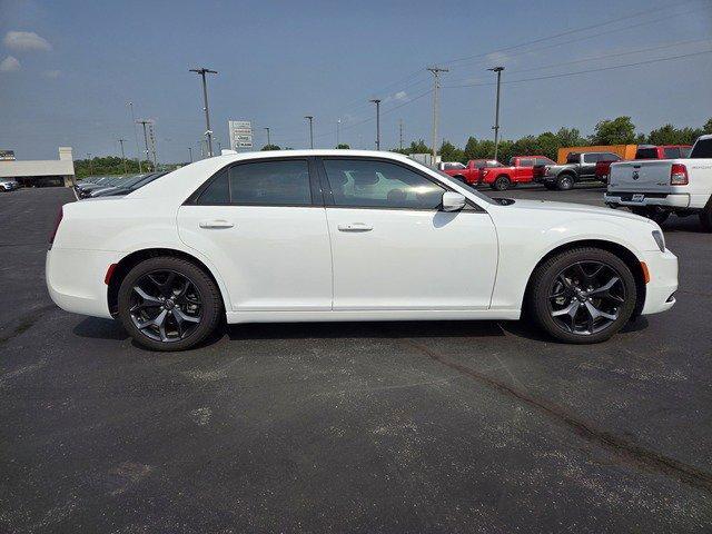 2023 chrysler 300 s