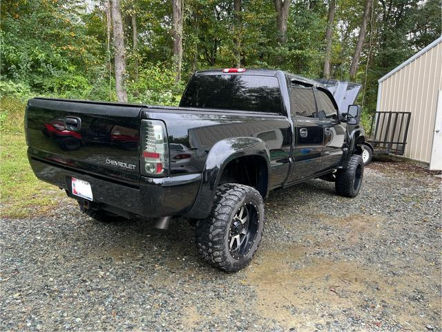 2004 chevrolet silverado 2500 lt h/d crew cab