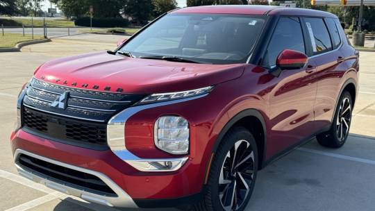 2024 Mitsubishi Outlander se