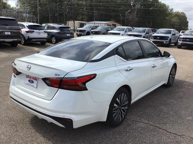 2024 nissan altima 2.5 sv