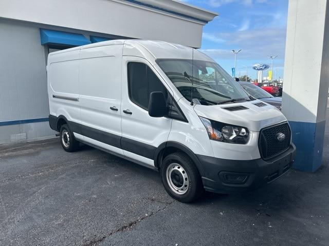 2023 ford transit-250 base