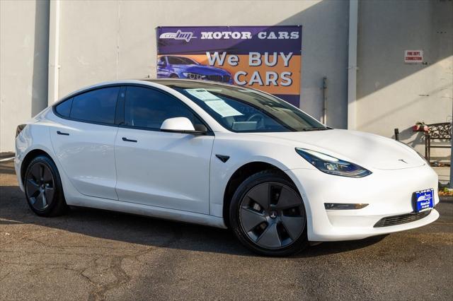 2022 tesla model 3 standard range