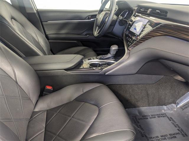 2018 toyota camry hybrid xle