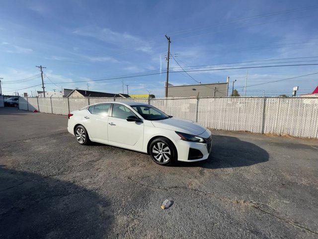2024 nissan altima s fwd