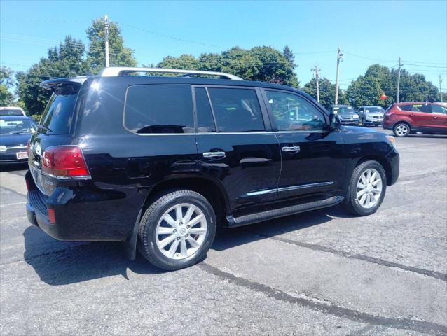 2011 lexus lx 570 base