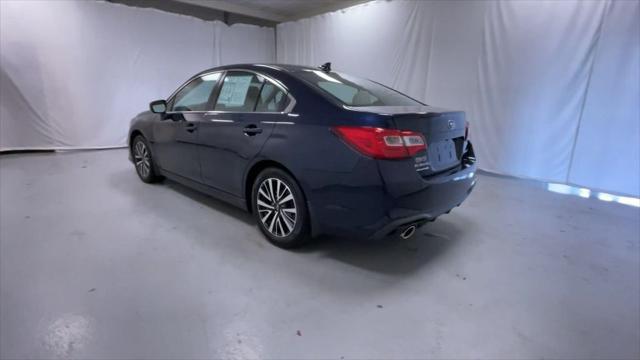 2018 subaru legacy premium