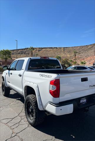 2017 toyota tundra sr5
