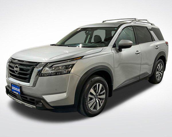2023 nissan pathfinder sl 4wd