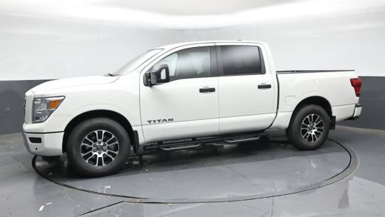 2024 Nissan Titan