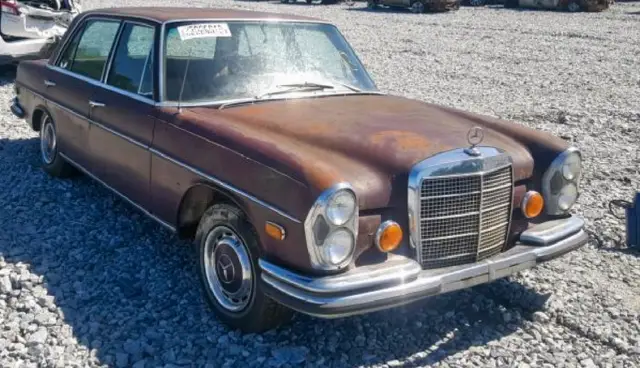 1970 mercedes-benz 280sel clean title 105462 miles burgundy sedan inline 6 fuel