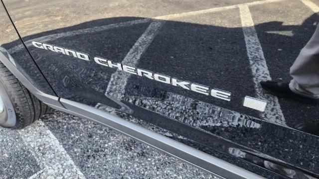 2024 jeep grand cherokee l laredo