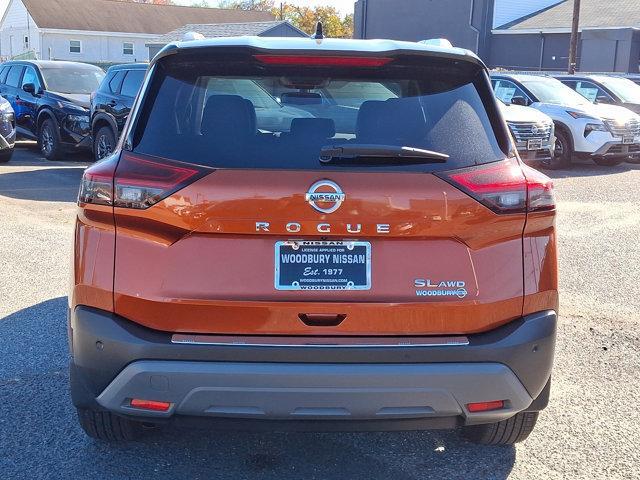 2021 nissan rogue sl