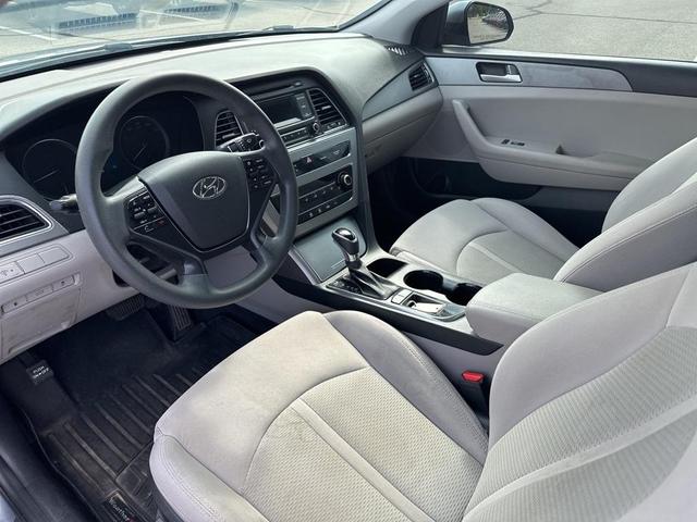 2017 hyundai sonata base