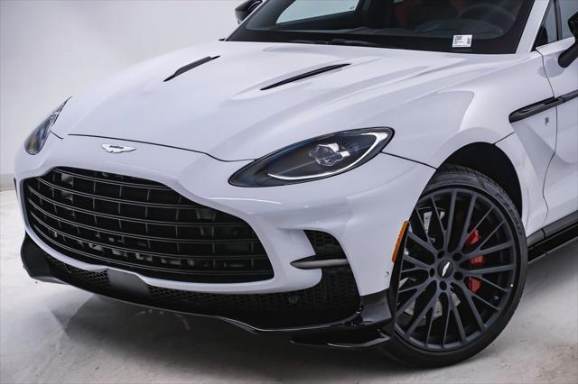 2024 aston martin dbx 707