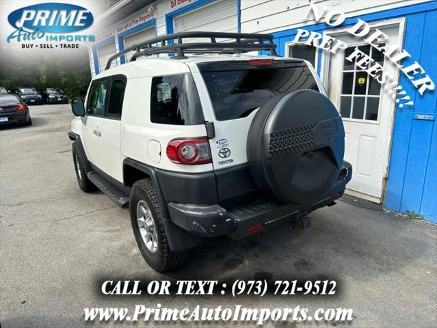 2013 toyota fj cruiser base
