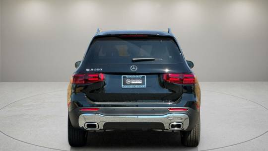2025 Mercedes-Benz GLB