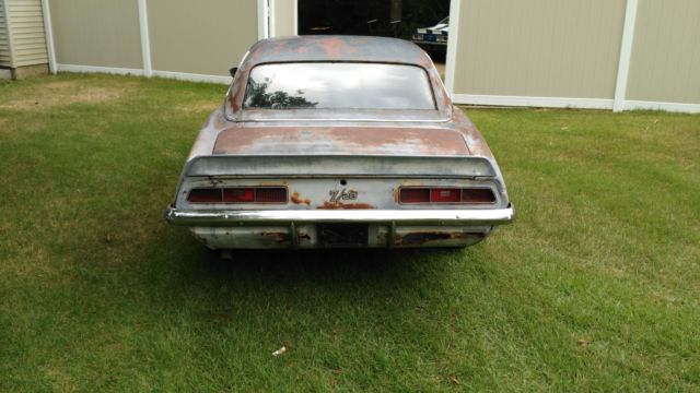 69 camaro. turn key barn find ! great resto project. or drive as a rat rod