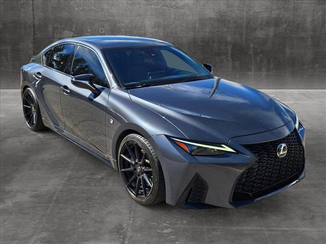 2021 lexus is 350 base