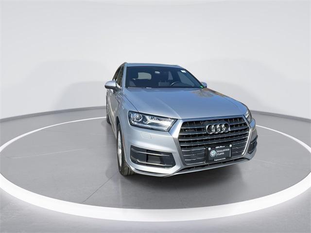 2019 audi q7 45 premium