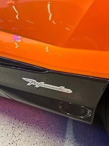 2024 lamborghini urus performante