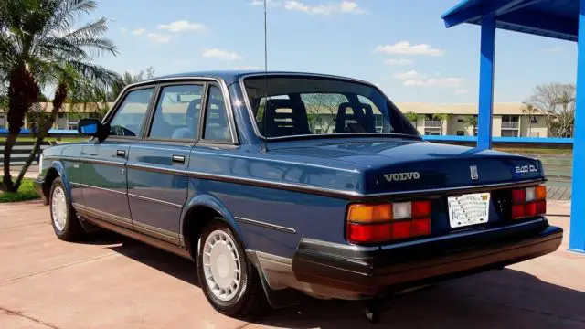 1990 volvo 240dl sedan one florida owner low miles non nicer a must see this one