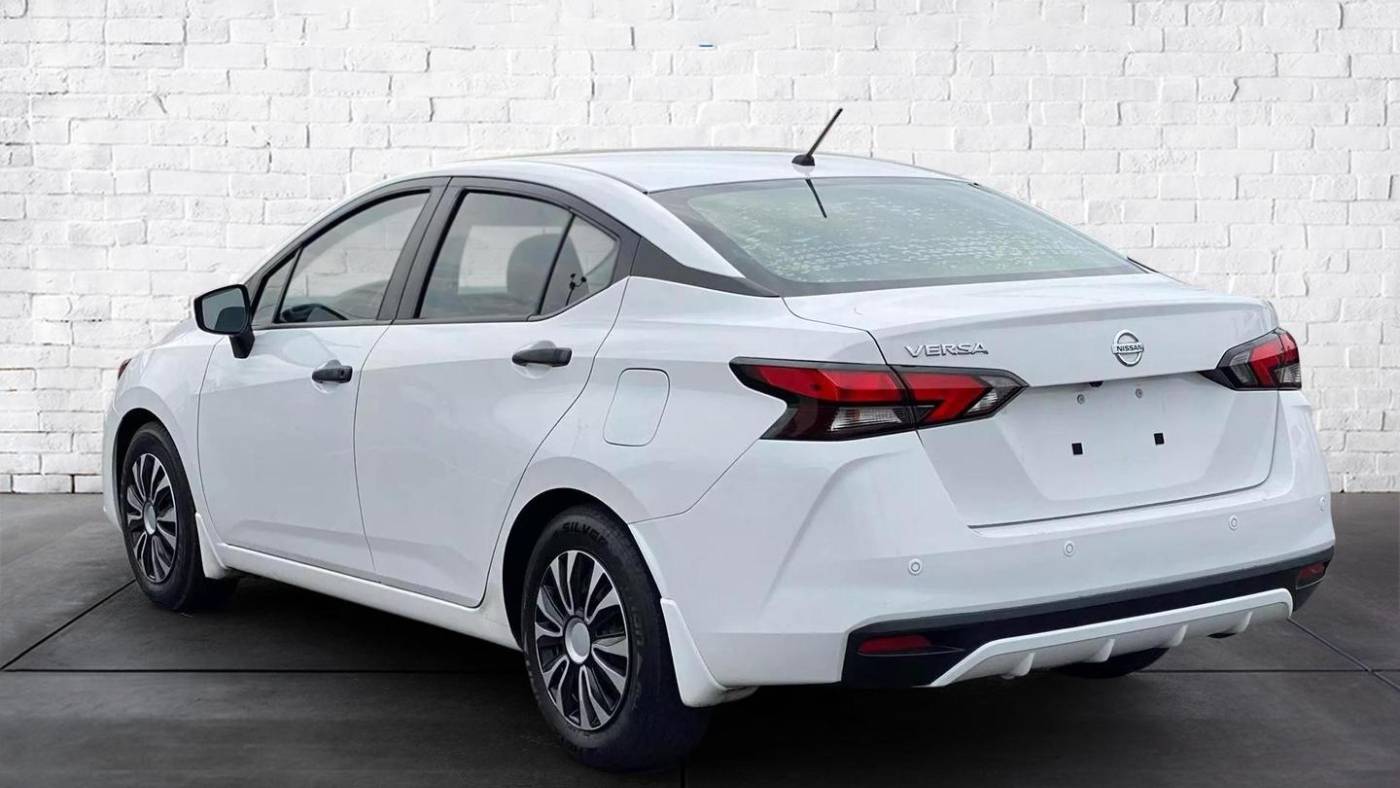 2020 nissan versa s
