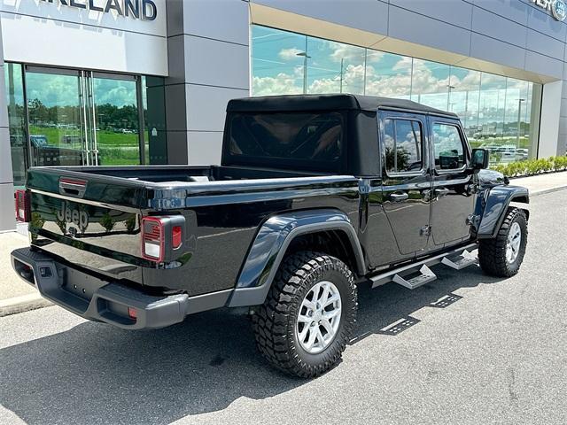 2023 jeep gladiator sport s
