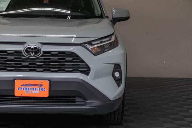 2022 toyota rav4 xle
