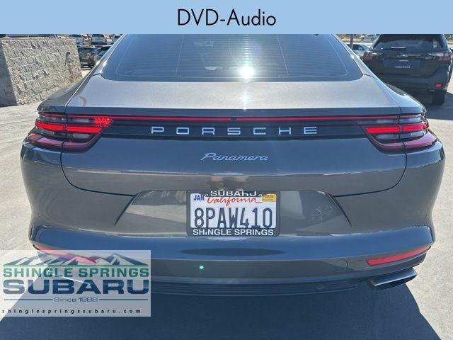 2018 porsche panamera base
