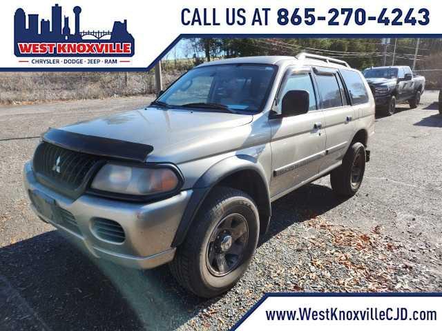 2003 mitsubishi montero sport es