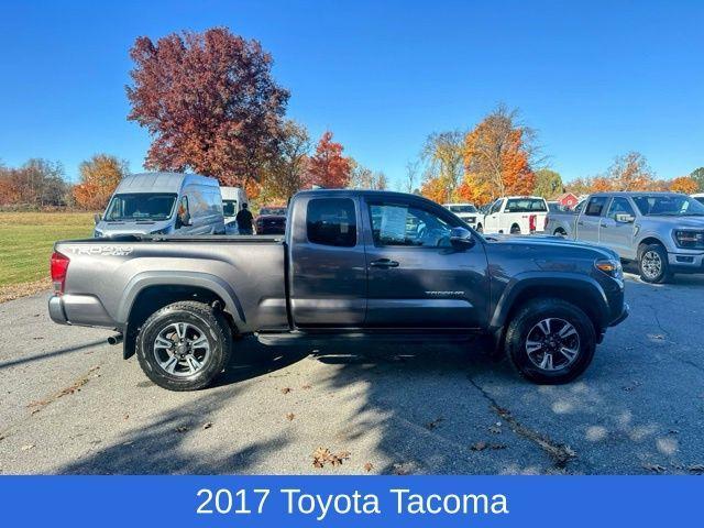 2017 toyota tacoma trd sport