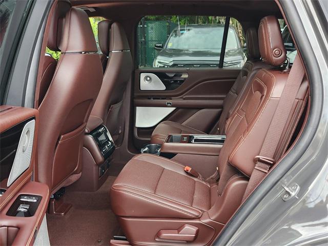 2020 lincoln aviator black label awd