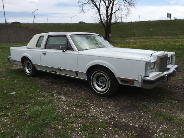 1980 lincoln town coup ( two door ) factory sun roof