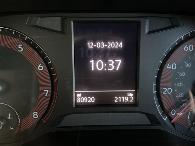 2019 volkswagen jetta 1.4t r-line