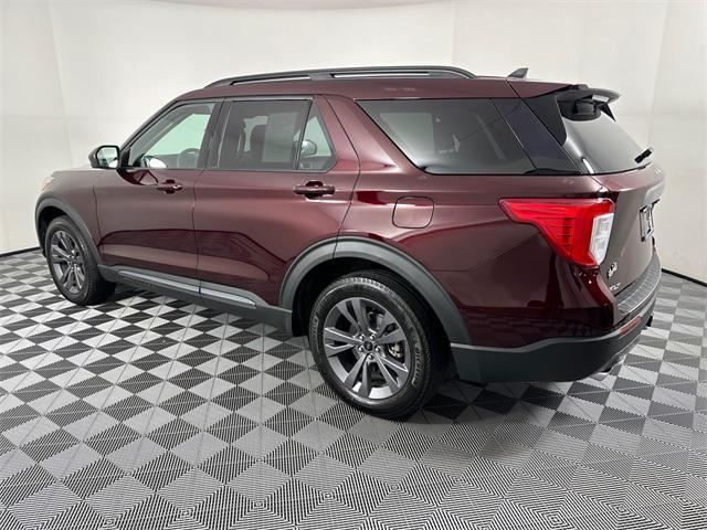 2022 ford explorer xlt