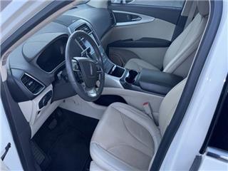 2020 Lincoln Nautilus standard