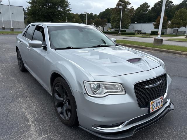 2021 chrysler 300 touring
