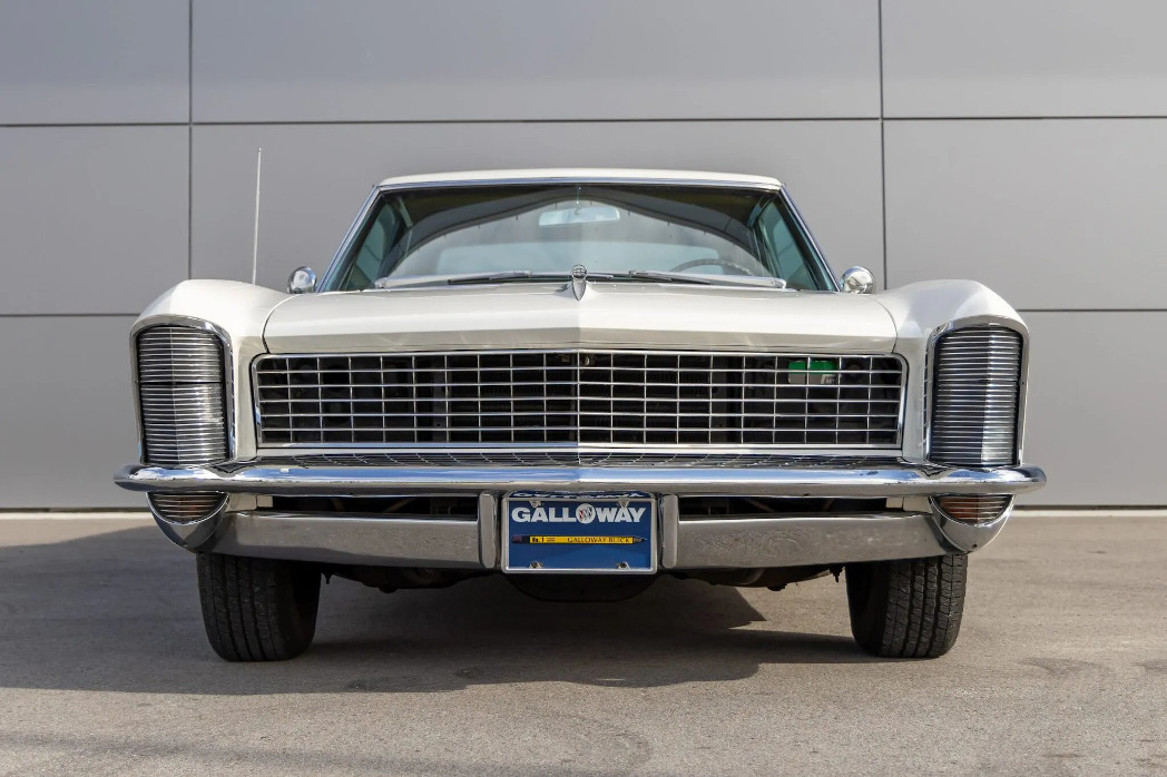 buick riviera